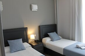 Hotel Barajas Plaza Madrid