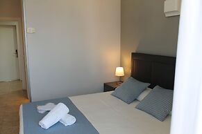 Hotel Barajas Plaza Madrid