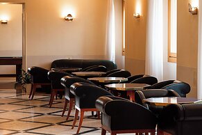 PHI Hotel Astoria