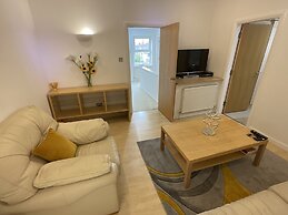 Earle House Serviced Apartments