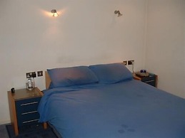 Earle House Serviced Apartments