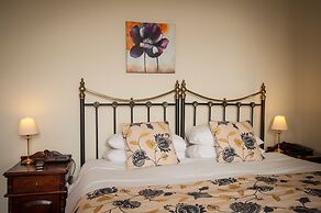 Eype's Mouth Country Hotel