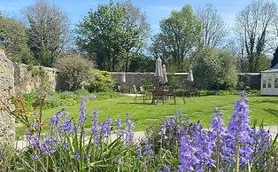 Mill End Hotel