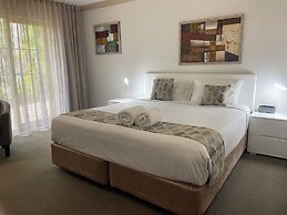 Oasis Inn Ulladulla - Guest 18 Years and Older
