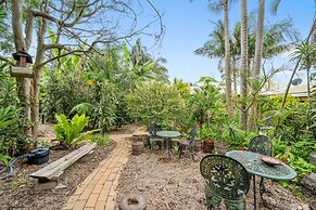 Oasis Inn Ulladulla - Guest 18 Years and Older