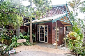 Oasis Inn Ulladulla - Guest 18 Years and Older