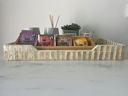 Oasis Inn Ulladulla - Guest 18 Years and Older