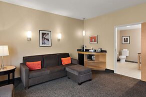 Cambria Hotel Columbus - Polaris