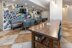 Holiday Inn Hotel & Suites Memphis - Wolfchase Galleria by IHG