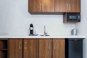 Holiday Inn Express & Suites, International Drive by IHG