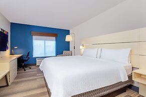 Holiday Inn Express & Suites, International Drive by IHG