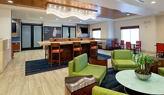 Holiday Inn Express & Suites, International Drive by IHG