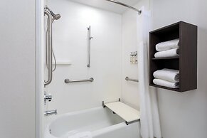 Holiday Inn Express & Suites, International Drive by IHG