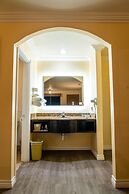 Rodeway Inn & Suites Colton - Riverside