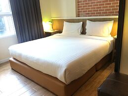 Bourbon St Boutique Hotel