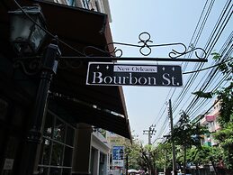 Bourbon St Boutique Hotel