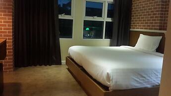 Bourbon St Boutique Hotel