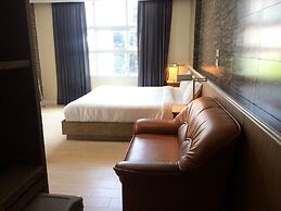 Bourbon St Boutique Hotel