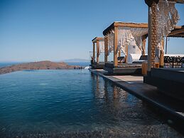 Galaxy Suites & Villas