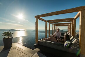 Galaxy Suites & Villas