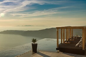 Galaxy Suites & Villas