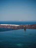 Galaxy Suites & Villas