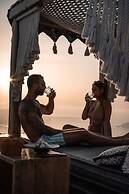 Galaxy Suites & Villas