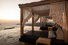 Galaxy Suites & Villas