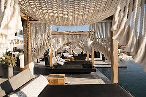 Galaxy Suites & Villas