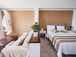 Galaxy Suites & Villas