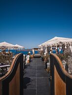 Galaxy Suites & Villas