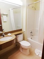 Microtel Inn & Suites by Wyndham Toluca