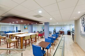 Holiday Inn Express San Jose Costa Rica Airport by IHG