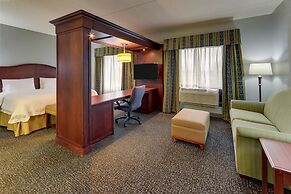 Hampton Inn & Suites Indianapolis-Airport