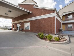 OYO Hotel Valley View TX, I-35