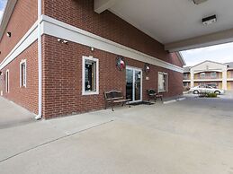 OYO Hotel Valley View TX, I-35