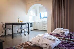 Kefalos - Damon Hotel Apartments