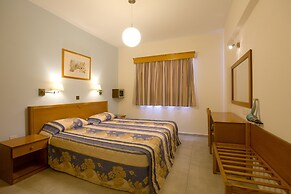 Kefalos - Damon Hotel Apartments