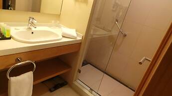 Amman Airport Hotel