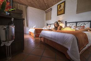 Casa Luna Hotel & Spa