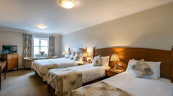 Newgrange Hotel