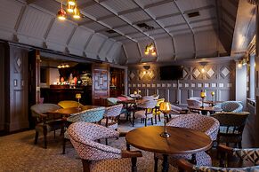 Newgrange Hotel