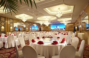 Dalian East Hotel