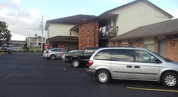 Caravan Inn Motel