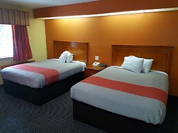 Holiday Terrace Motel