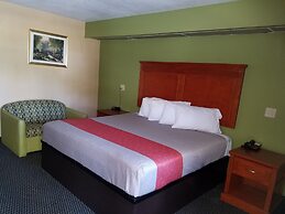 Holiday Terrace Motel