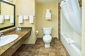 Comfort Inn And Suites Edson