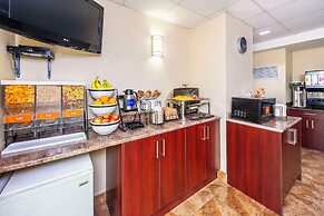 Comfort Inn And Suites Edson