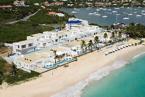 Coral Beach Club Villas & Marina