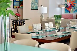 Coral Beach Club Villas & Marina